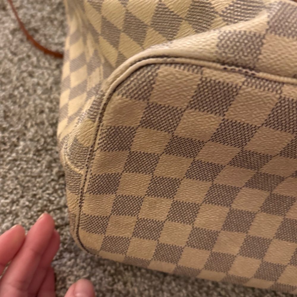 Louis Vuitton small neverfull bag - Picture 8 of 12